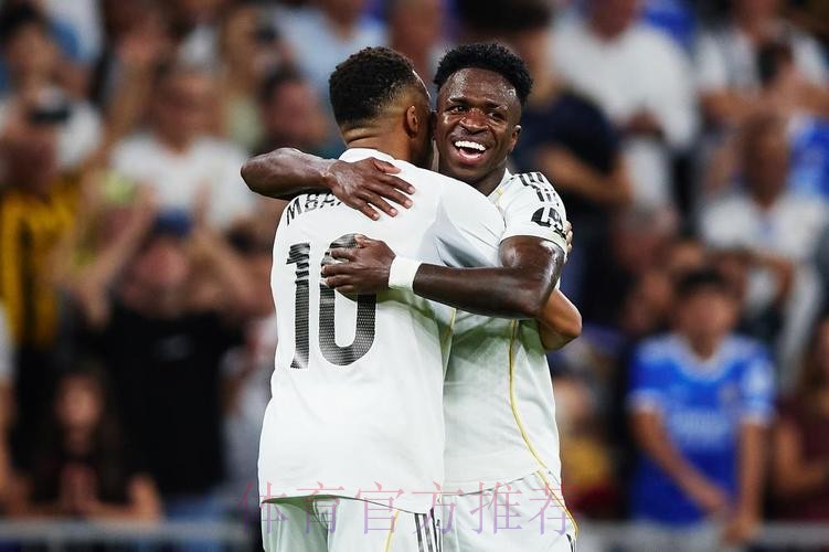 六台主持人：皇马尚未向维尼修斯提出续约报价